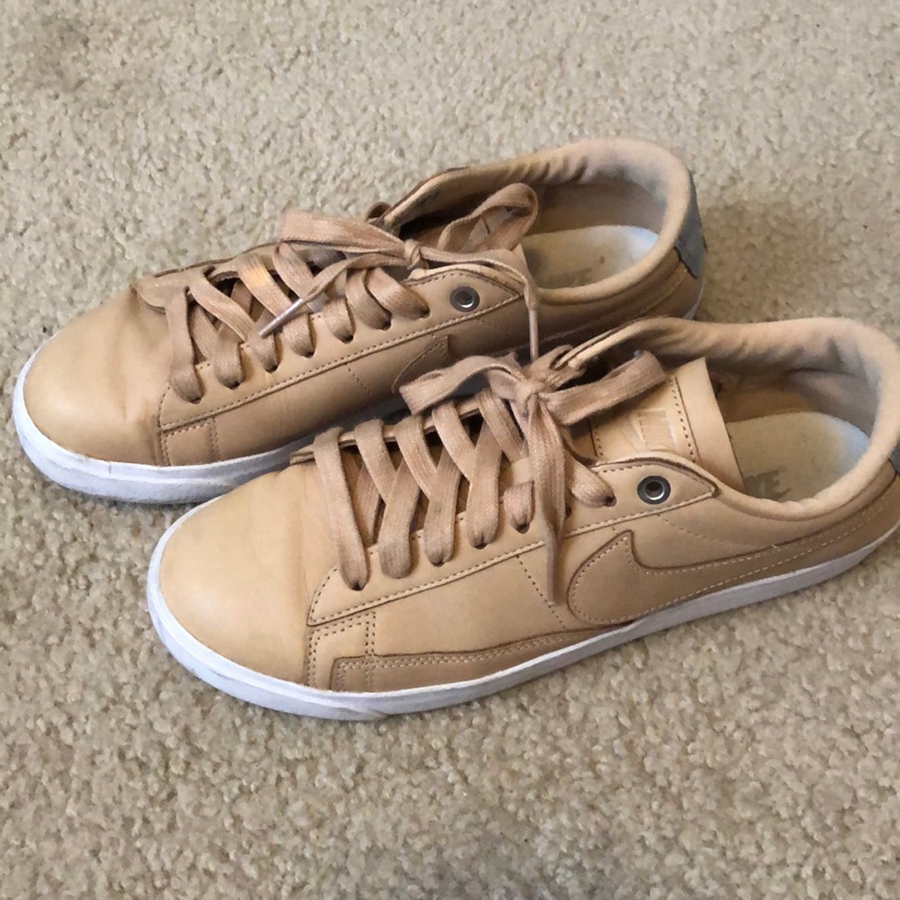 nike blazer low